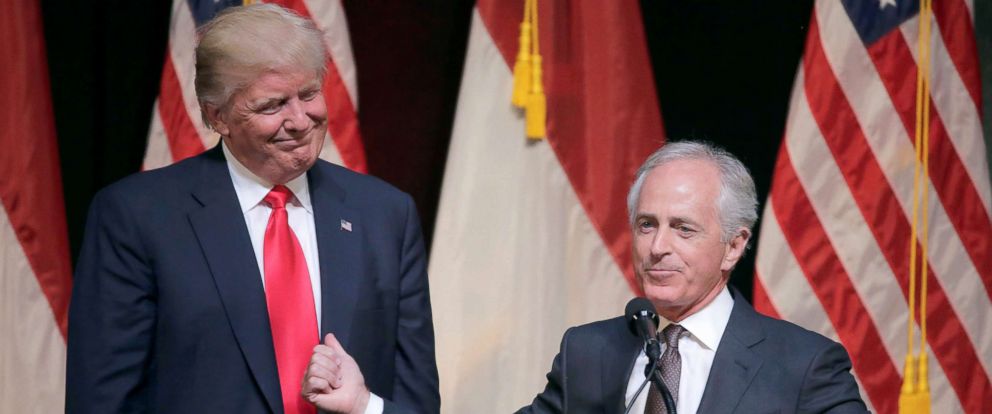 corker-trump-rt-jef-171009_12x5_992.jpg