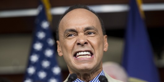 o-LUIS-GUTIERREZ-facebook.jpg